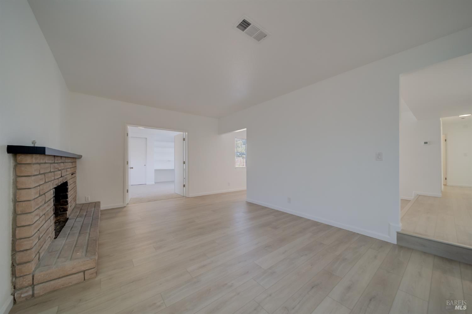 Detail Gallery Image 17 of 66 For 313 Lily St, Fairfield,  CA 94533 - 4 Beds | 2 Baths