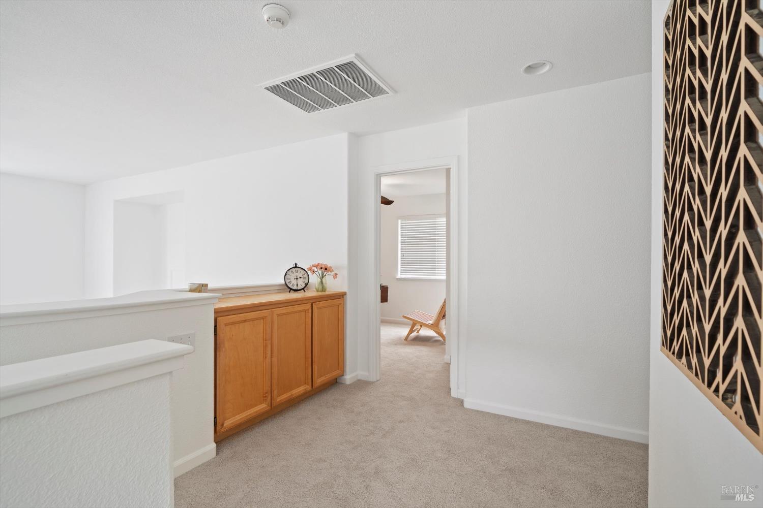 Detail Gallery Image 10 of 21 For 2828 Coleman Glen Ln, Santa Rosa,  CA 95407 - 4 Beds | 2/1 Baths
