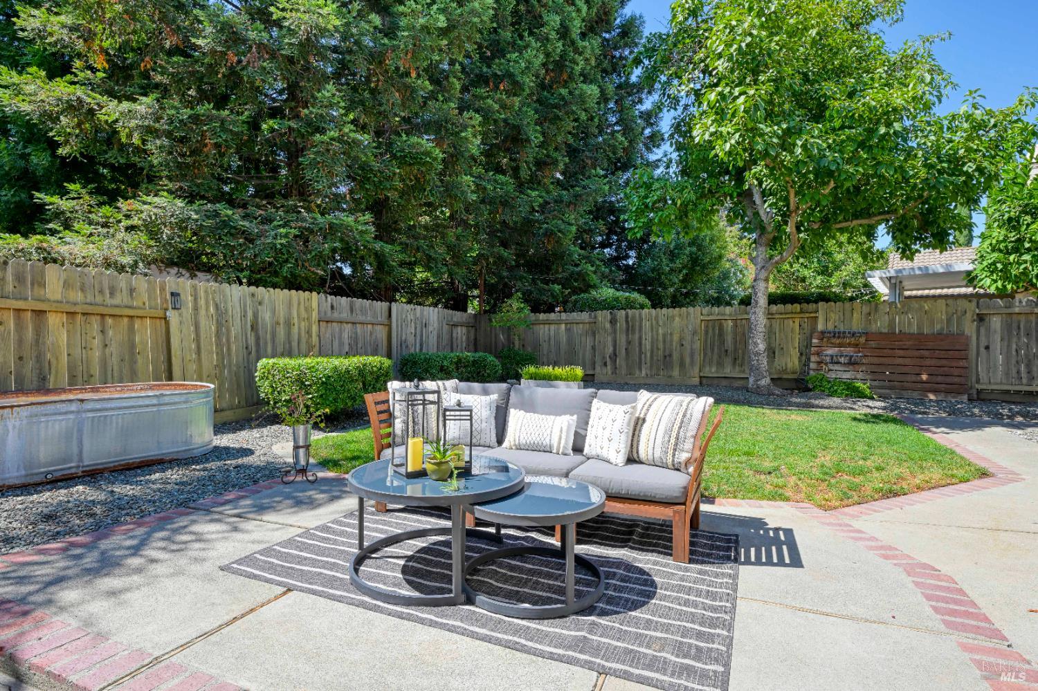 Detail Gallery Image 39 of 44 For 381 Shannon Dr, Vacaville,  CA 95688 - 4 Beds | 3 Baths
