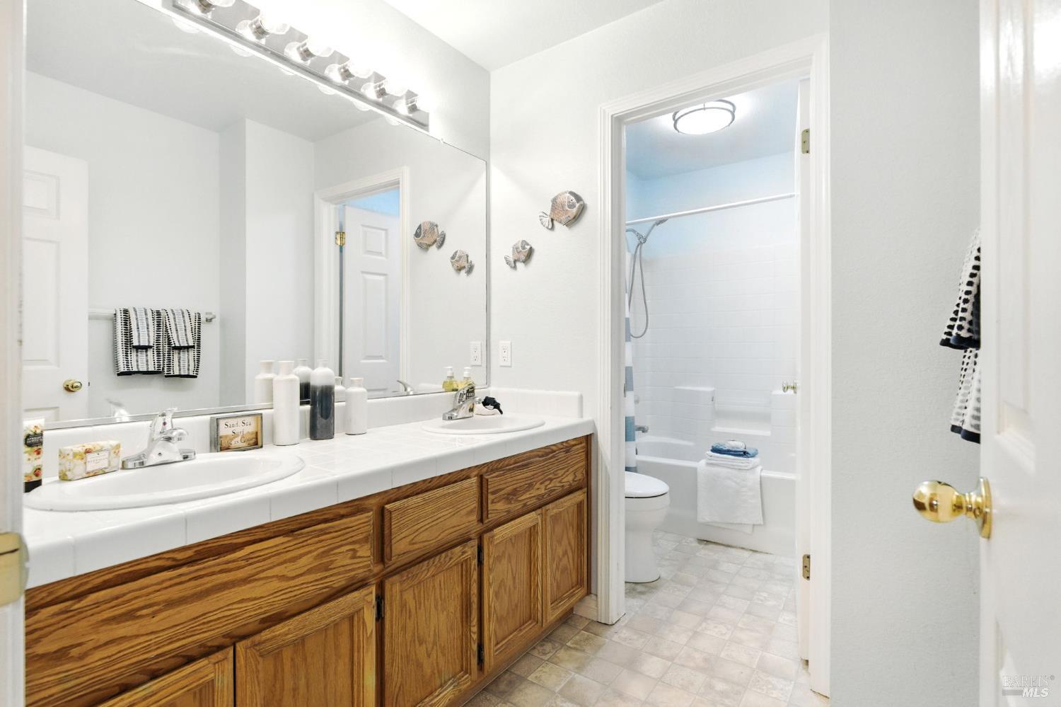 Detail Gallery Image 26 of 33 For 485 Pheasant Run Dr, Dixon,  CA 95620 - 4 Beds | 2 Baths