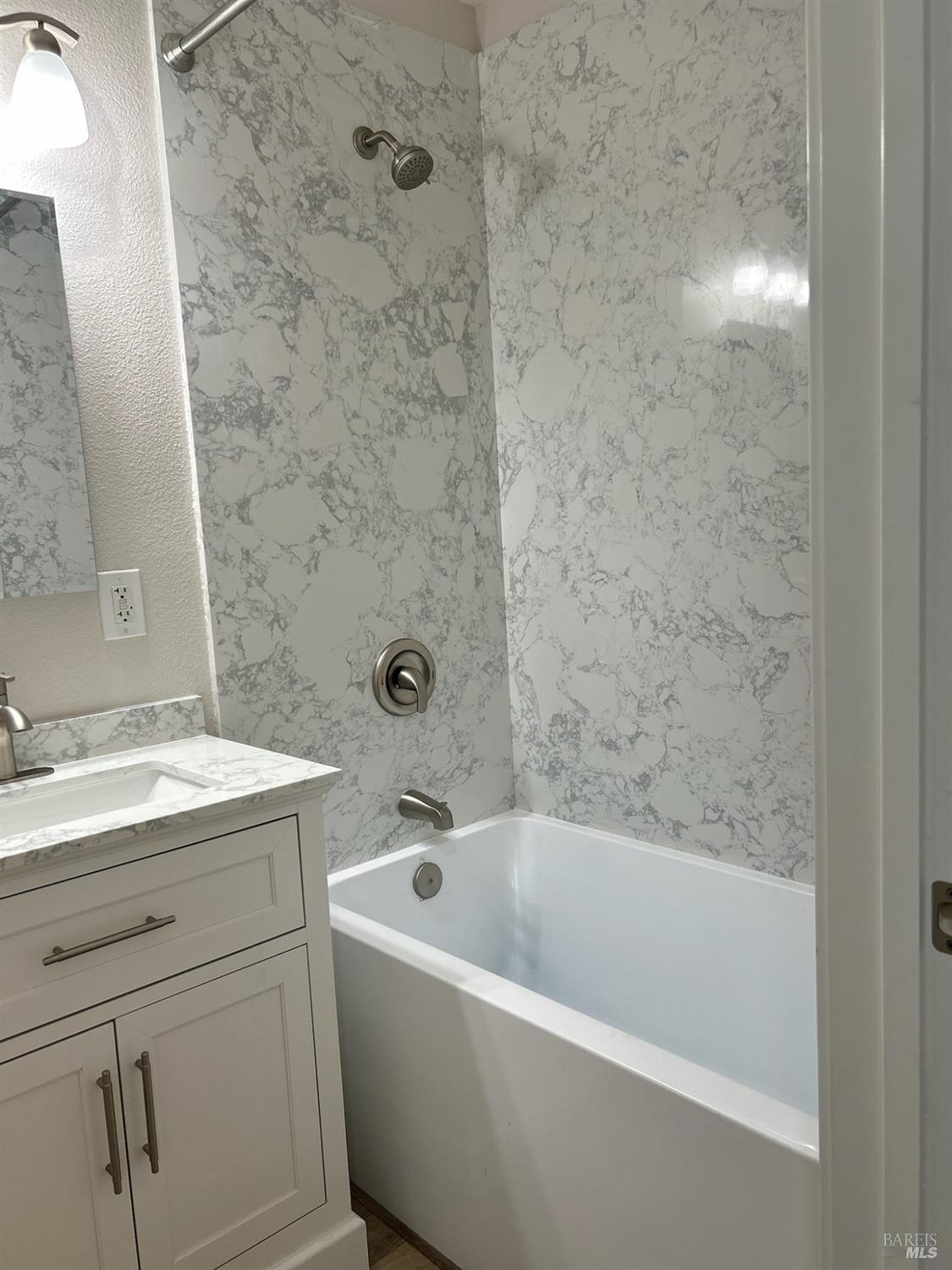 Detail Gallery Image 11 of 15 For 224 Juniper St, Vacaville,  CA 95688 - 3 Beds | 2 Baths