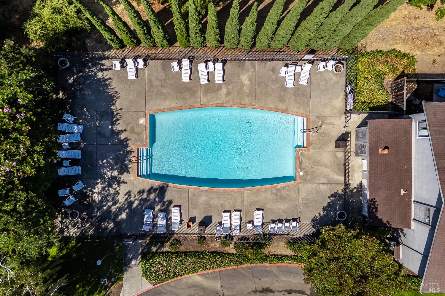 Detail Gallery Image 33 of 36 For 900 Cambridge Dr #104,  Benicia,  CA 94510 - 1 Beds | 1 Baths