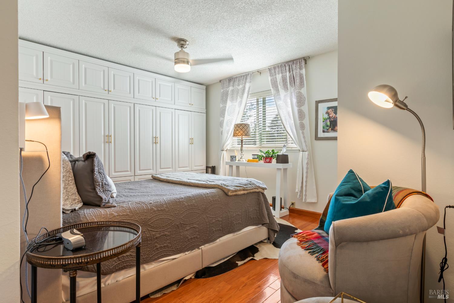 Detail Gallery Image 34 of 47 For 410 Oak Mesa Ct, Santa Rosa,  CA 95409 - 2 Beds | 2/1 Baths