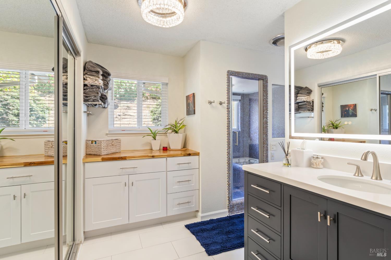 Detail Gallery Image 31 of 47 For 410 Oak Mesa Ct, Santa Rosa,  CA 95409 - 2 Beds | 2/1 Baths