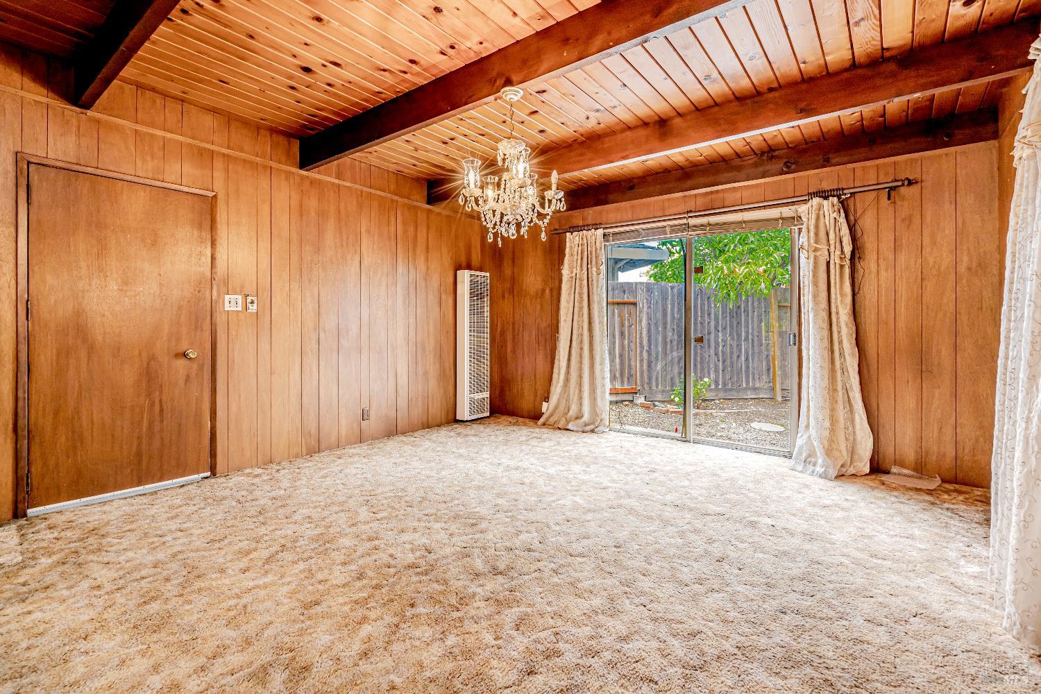 Detail Gallery Image 30 of 39 For 525 Park Ln, Petaluma,  CA 94954 - 4 Beds | 2 Baths