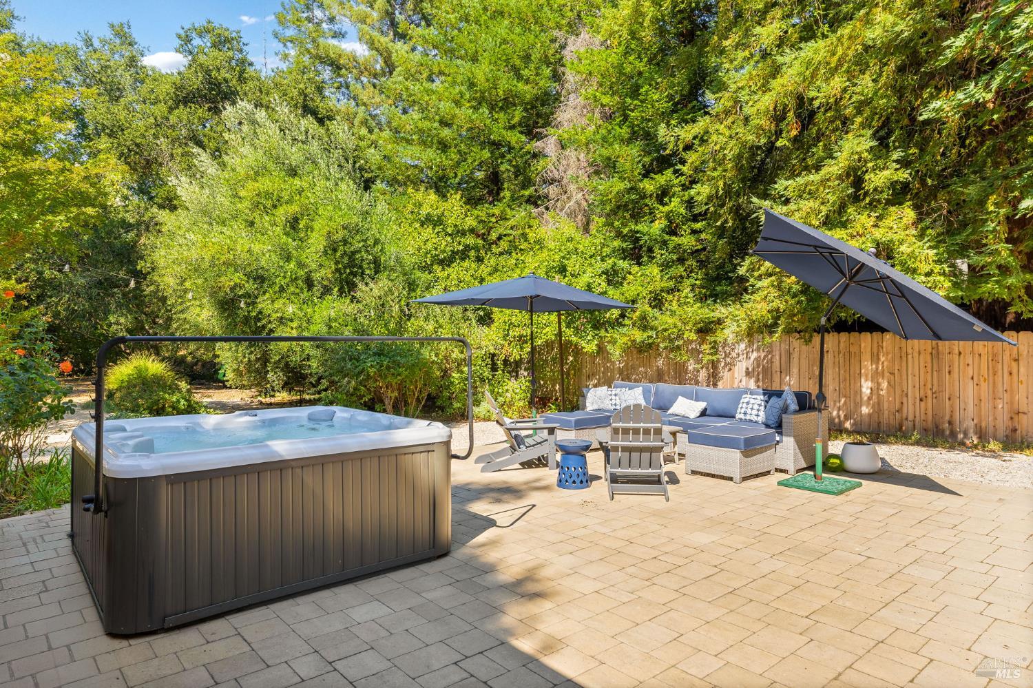 Detail Gallery Image 34 of 56 For 2890 Redwood Rd, Napa,  CA 94558 - 2 Beds | 2 Baths
