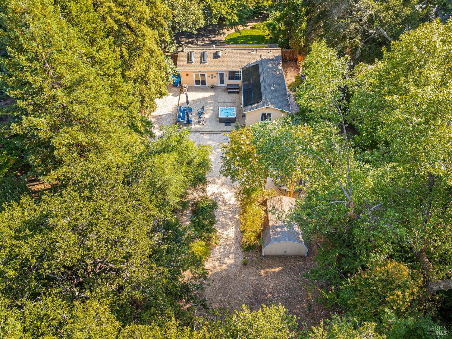 Detail Gallery Image 5 of 56 For 2890 Redwood Rd, Napa,  CA 94558 - 2 Beds | 2 Baths