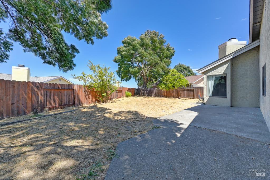 Detail Gallery Image 24 of 25 For 2638 Shasta Ct, Fairfield,  CA 94533 - 5 Beds | 2 Baths