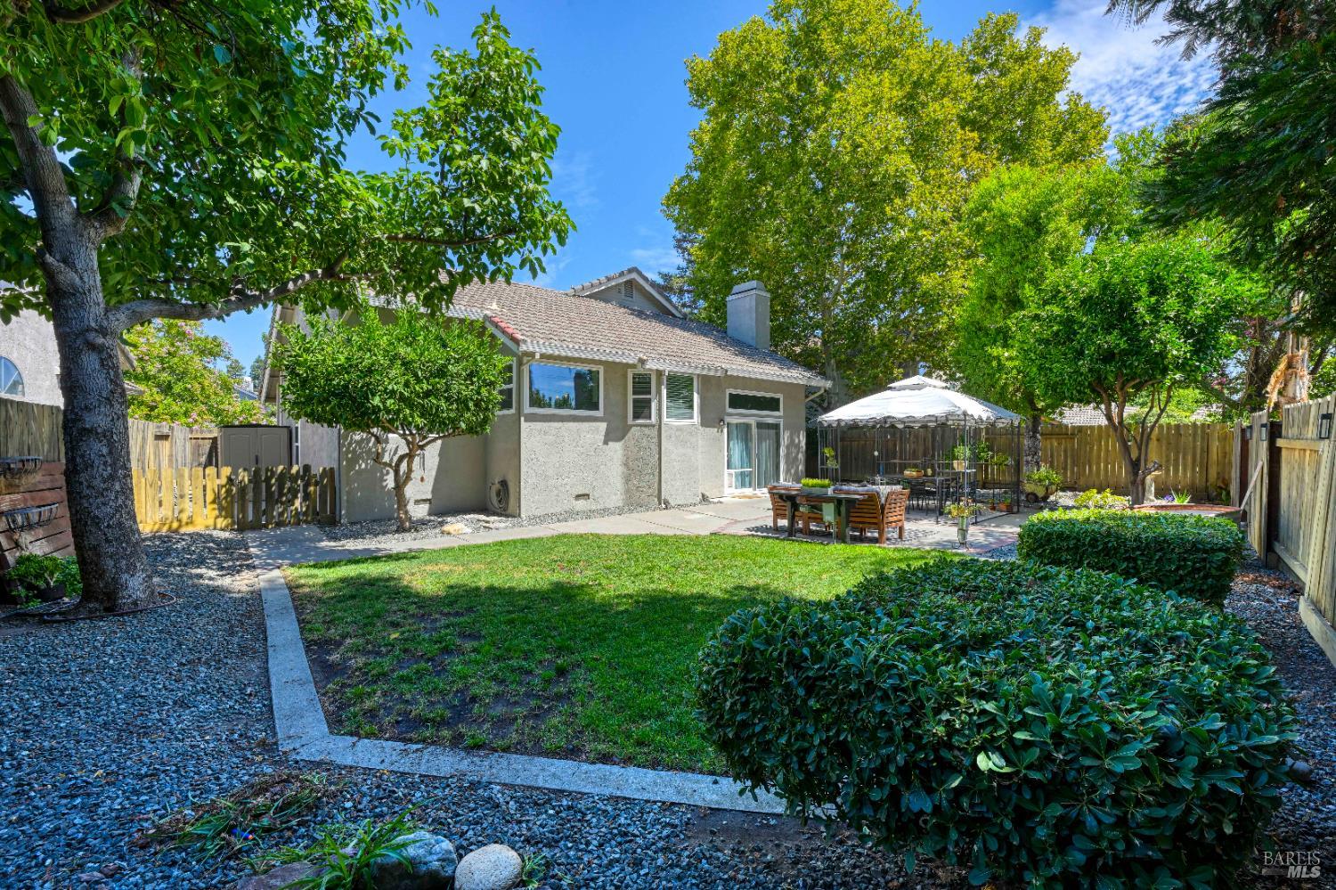 Detail Gallery Image 43 of 44 For 381 Shannon Dr, Vacaville,  CA 95688 - 4 Beds | 3 Baths