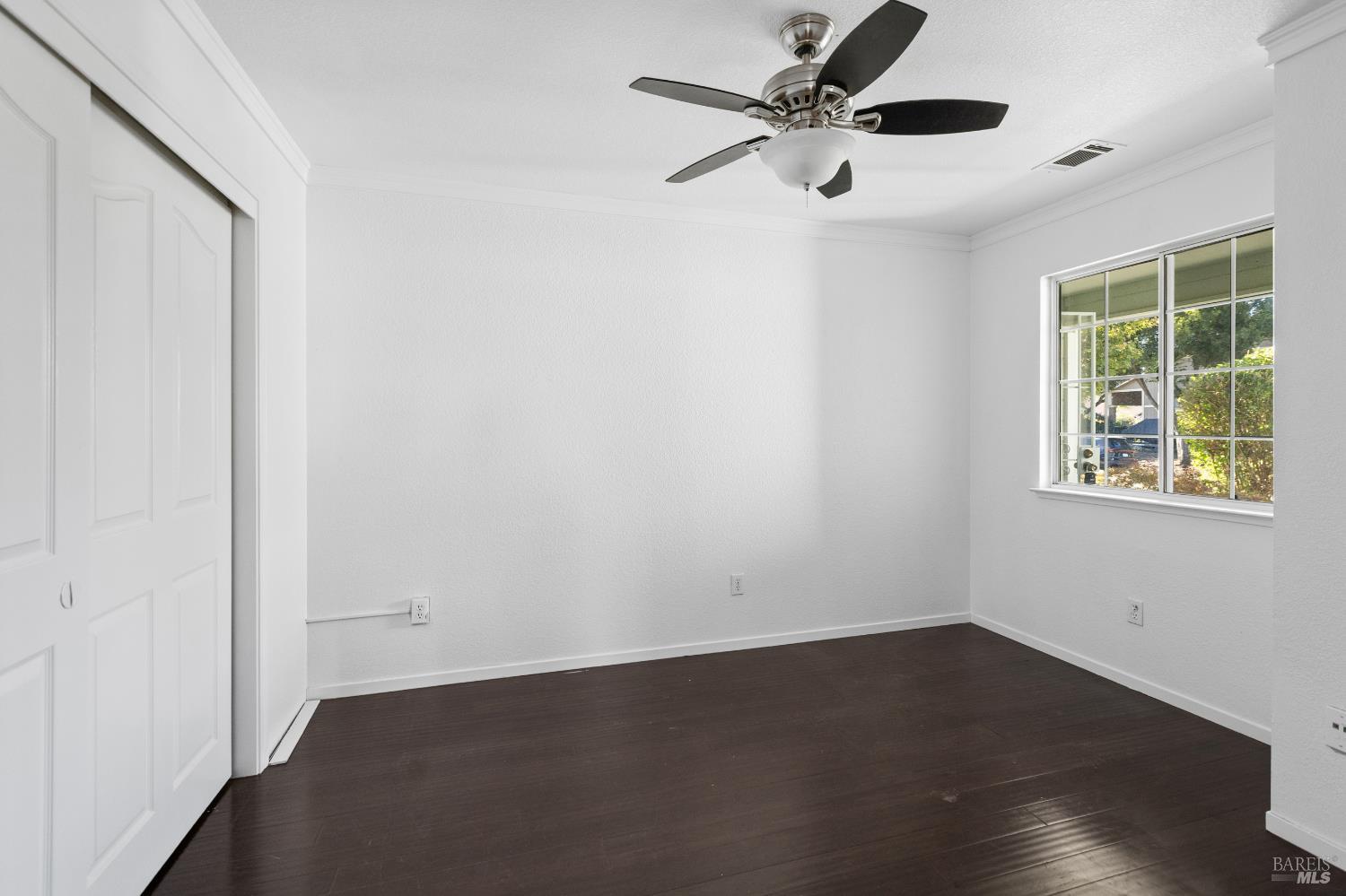 Detail Gallery Image 32 of 42 For 695 Fountain Way, Dixon,  CA 95620 - 4 Beds | 2 Baths
