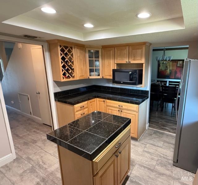 Detail Gallery Image 4 of 15 For 730 Mckenzie Ct, Dixon,  CA 95620 - 4 Beds | 2/1 Baths
