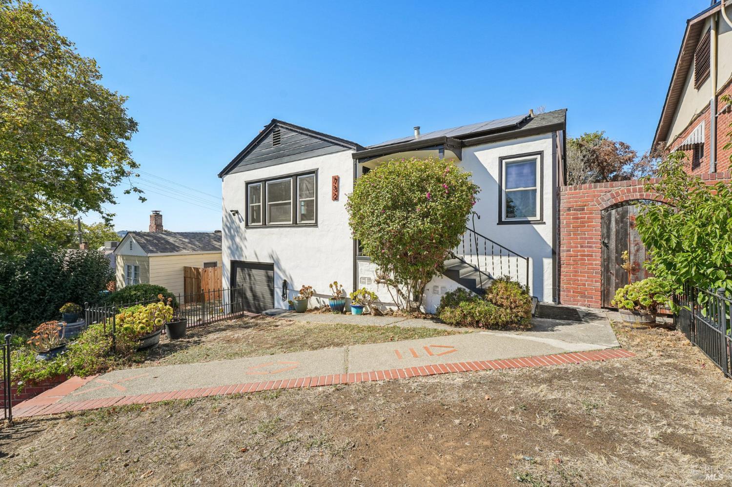 Detail Gallery Image 2 of 50 For 732 Jennings Ave, Vallejo,  CA 94591 - 2 Beds | 1 Baths