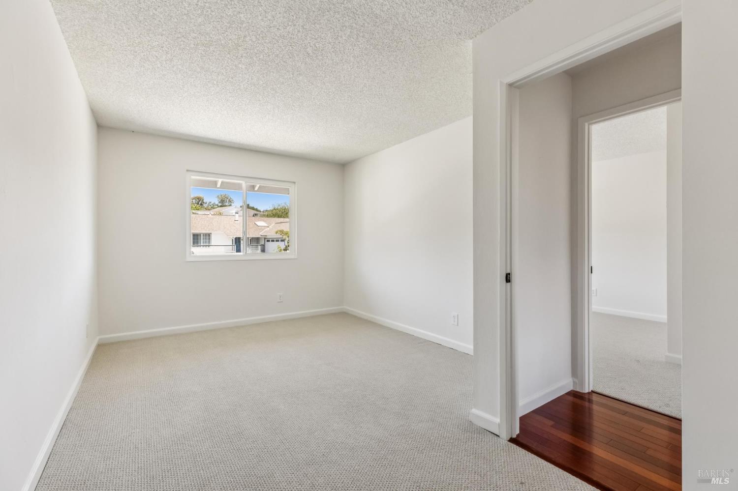 Detail Gallery Image 23 of 30 For 159 Michele Cir, Novato,  CA 94947 - 4 Beds | 3 Baths