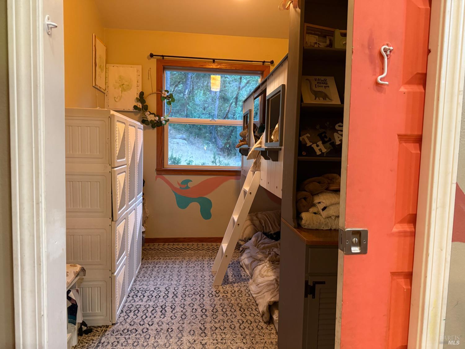 Detail Gallery Image 22 of 26 For 9355 Spyrock Rd, Laytonville,  CA 95454 - 3 Beds | 1/1 Baths