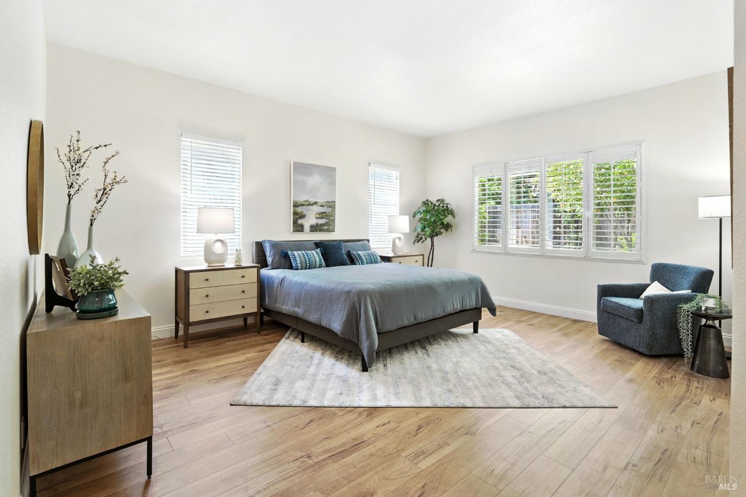 Detail Gallery Image 16 of 33 For 485 Pheasant Run Dr, Dixon,  CA 95620 - 4 Beds | 2 Baths