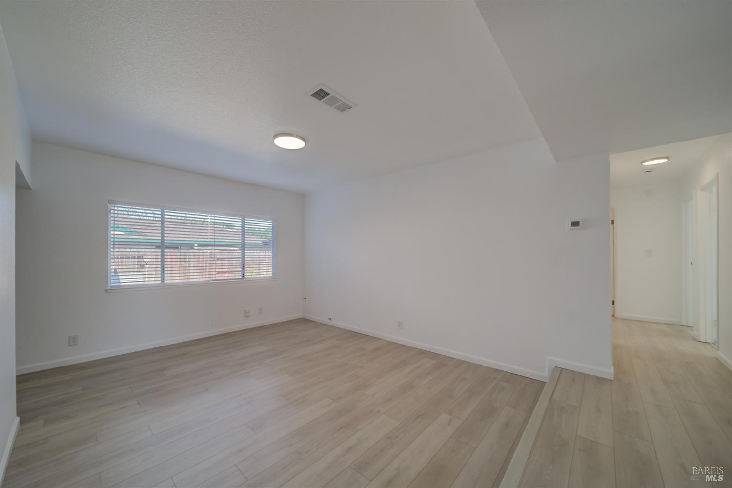 Detail Gallery Image 16 of 66 For 313 Lily St, Fairfield,  CA 94533 - 4 Beds | 2 Baths