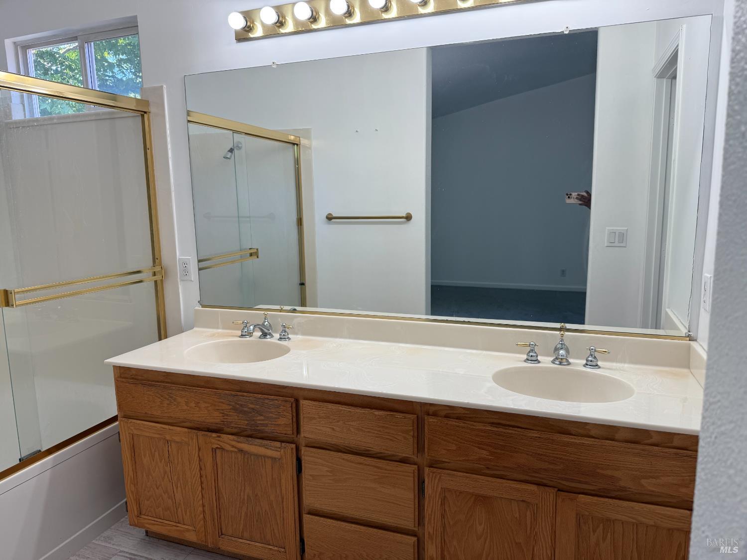 Detail Gallery Image 7 of 12 For 488 Alvarado St, San Leandro,  CA 94577 - 3 Beds | 2/1 Baths