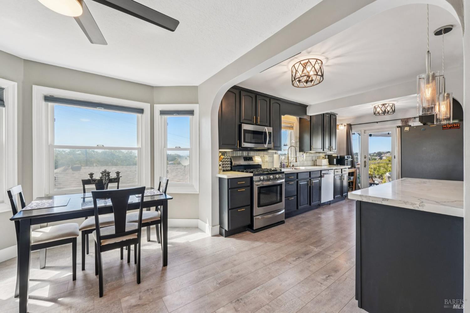 Detail Gallery Image 11 of 50 For 732 Jennings Ave, Vallejo,  CA 94591 - 2 Beds | 1 Baths