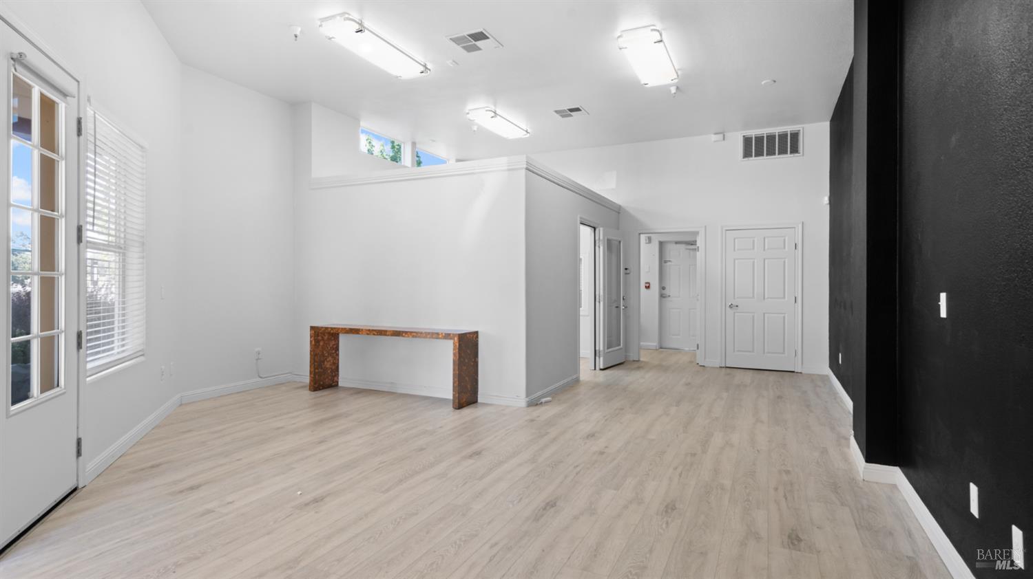 Detail Gallery Image 12 of 41 For 567 David Clayton Ln, Windsor,  CA 95492 - – Beds | – Baths