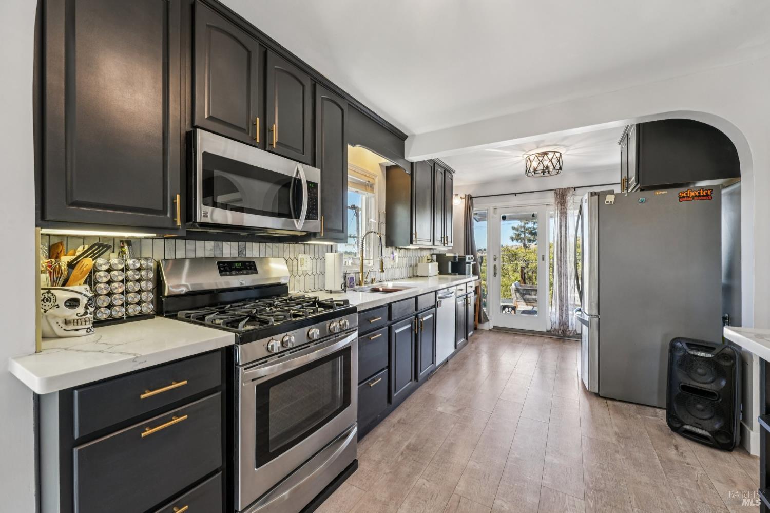 Detail Gallery Image 16 of 50 For 732 Jennings Ave, Vallejo,  CA 94591 - 2 Beds | 1 Baths