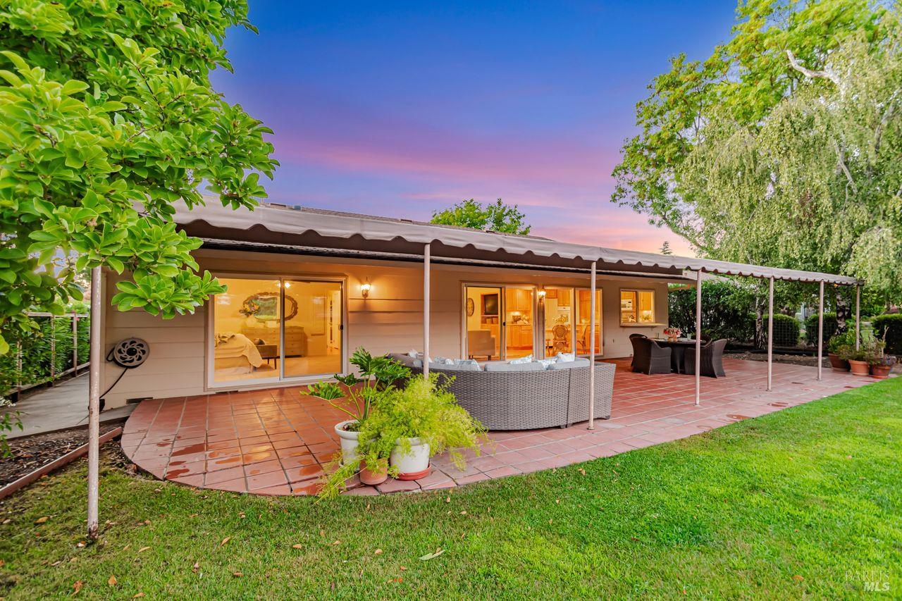 Detail Gallery Image 33 of 37 For 356 Pythian Rd, Santa Rosa,  CA 95409 - 3 Beds | 2 Baths