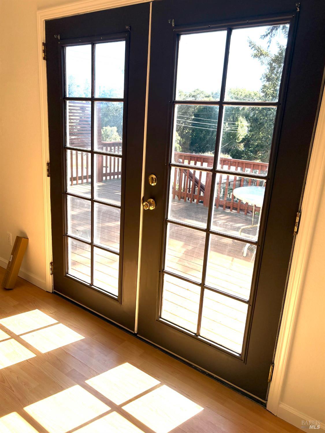 Detail Gallery Image 58 of 94 For 1220 Gravenstein Hwy, Sebastopol,  CA 95472 - 4 Beds | 2 Baths