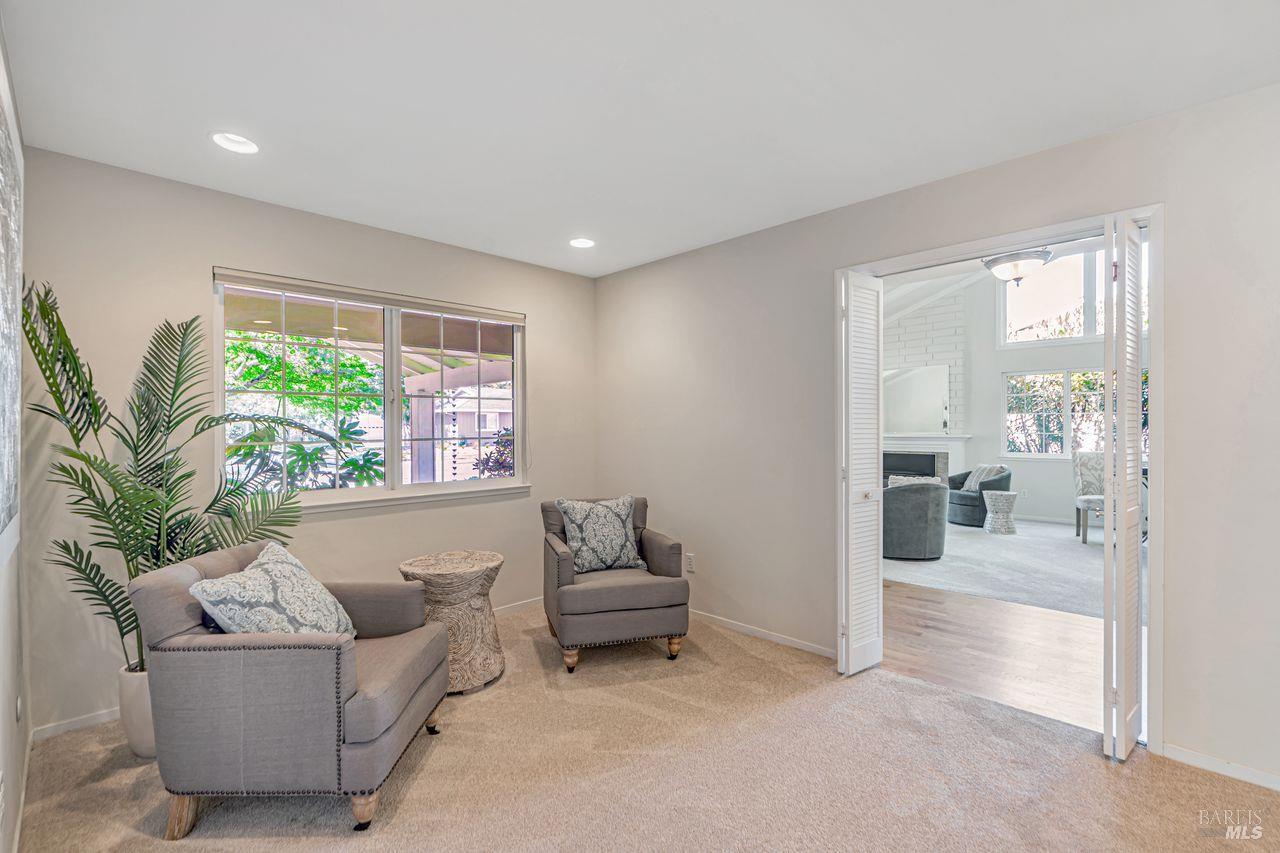 Detail Gallery Image 24 of 37 For 356 Pythian Rd, Santa Rosa,  CA 95409 - 3 Beds | 2 Baths
