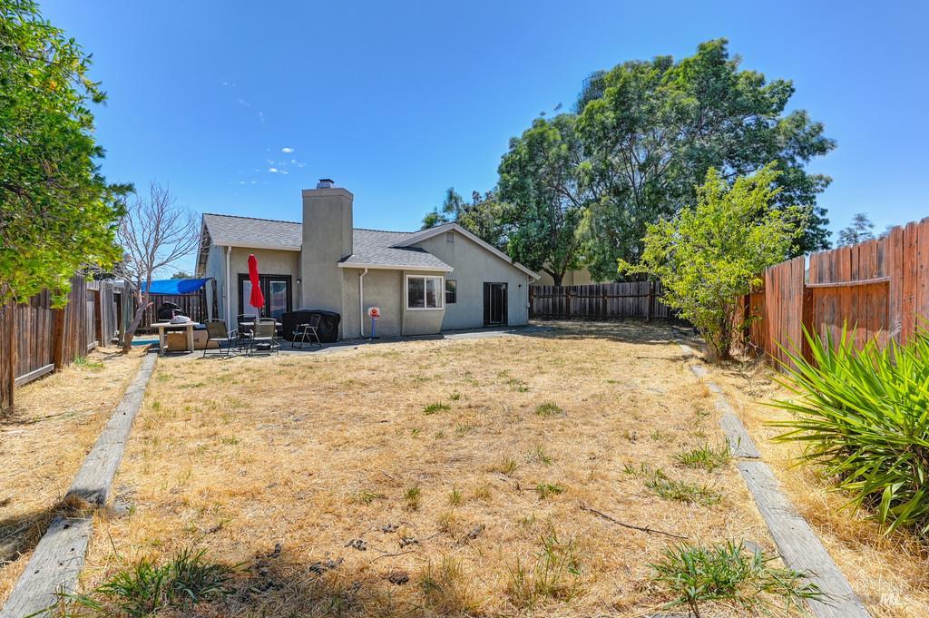 Detail Gallery Image 22 of 25 For 2638 Shasta Ct, Fairfield,  CA 94533 - 5 Beds | 2 Baths