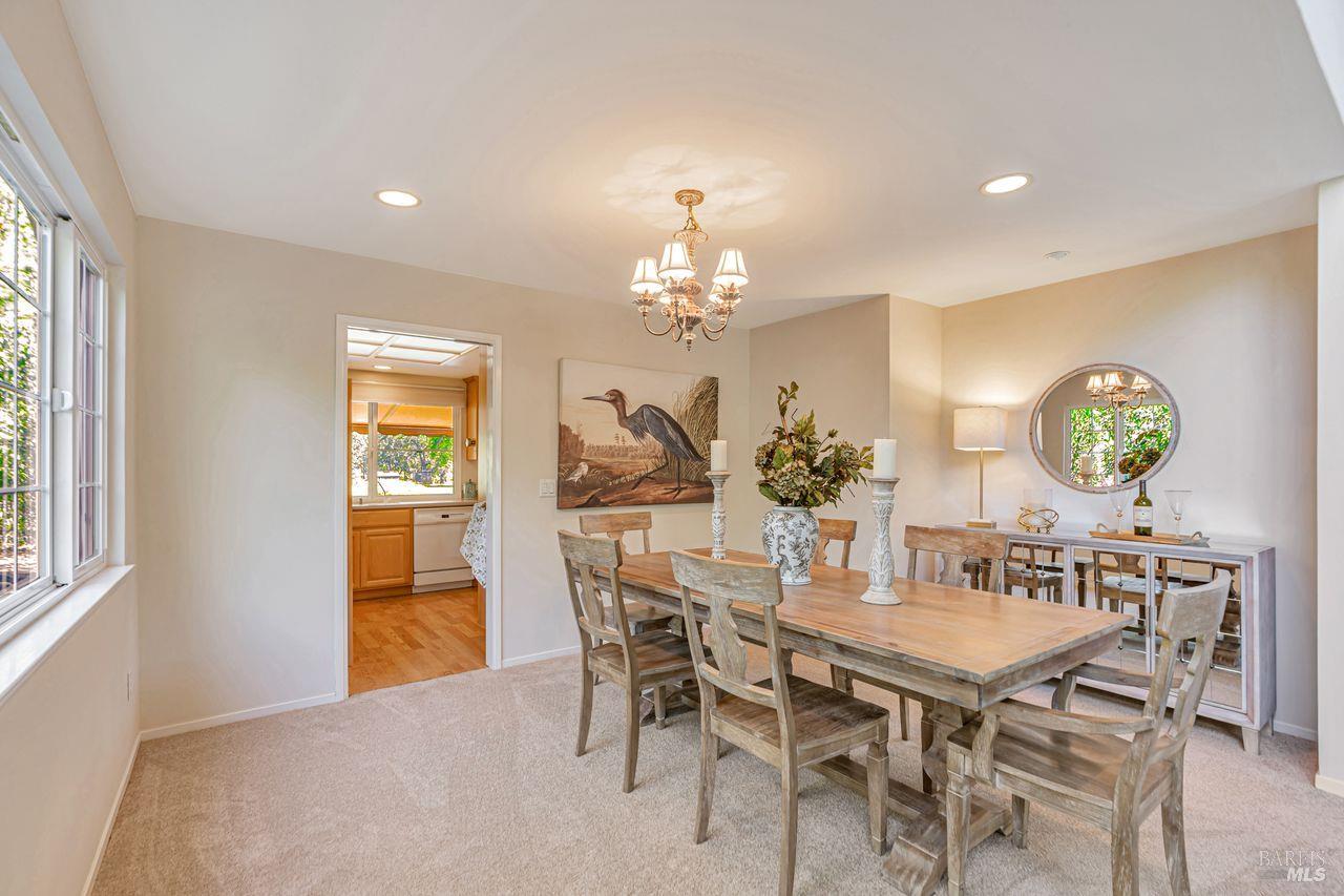 Detail Gallery Image 9 of 37 For 356 Pythian Rd, Santa Rosa,  CA 95409 - 3 Beds | 2 Baths