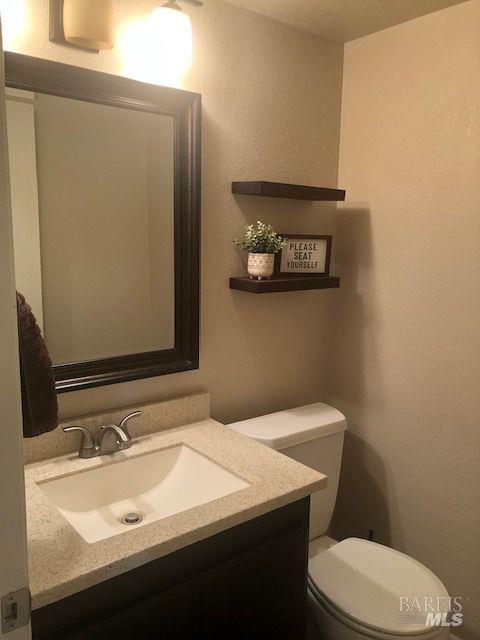 Detail Gallery Image 13 of 15 For 730 Mckenzie Ct, Dixon,  CA 95620 - 4 Beds | 2/1 Baths