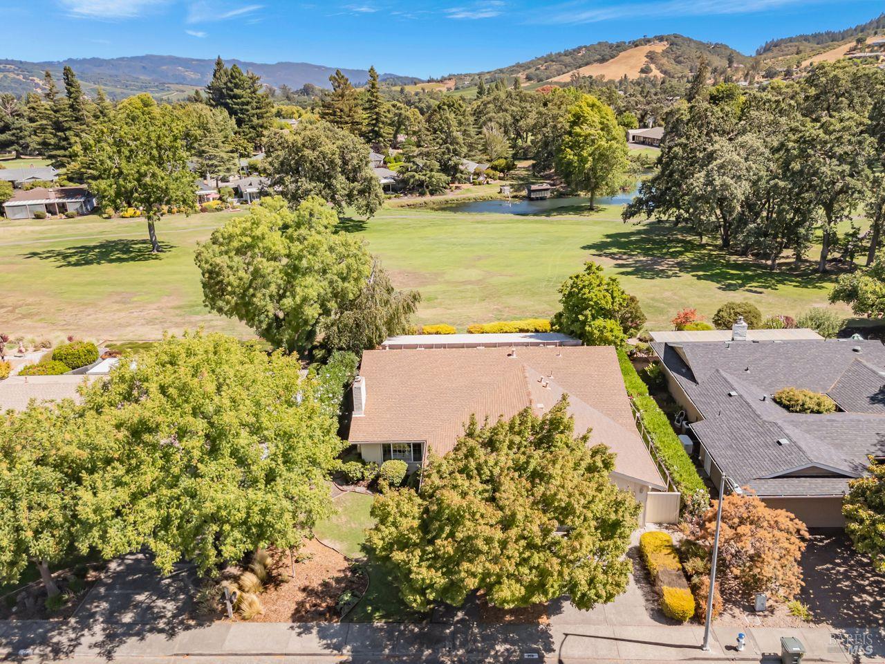 Detail Gallery Image 3 of 37 For 356 Pythian Rd, Santa Rosa,  CA 95409 - 3 Beds | 2 Baths