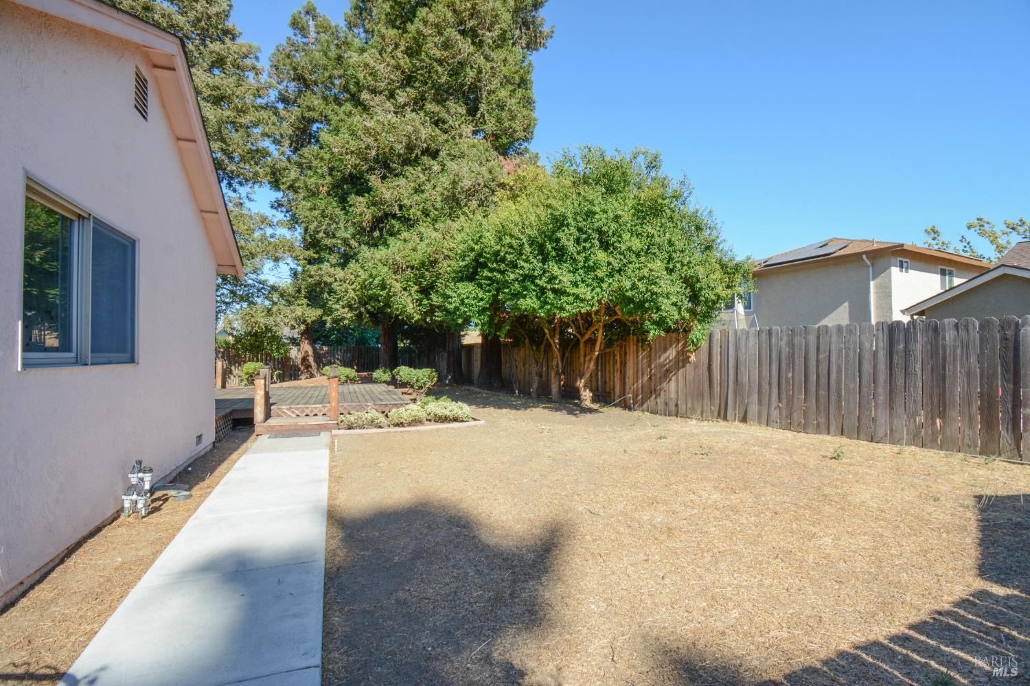 Detail Gallery Image 33 of 36 For 941 Hickory Ct, Fairfield,  CA 94533 - 3 Beds | 2 Baths