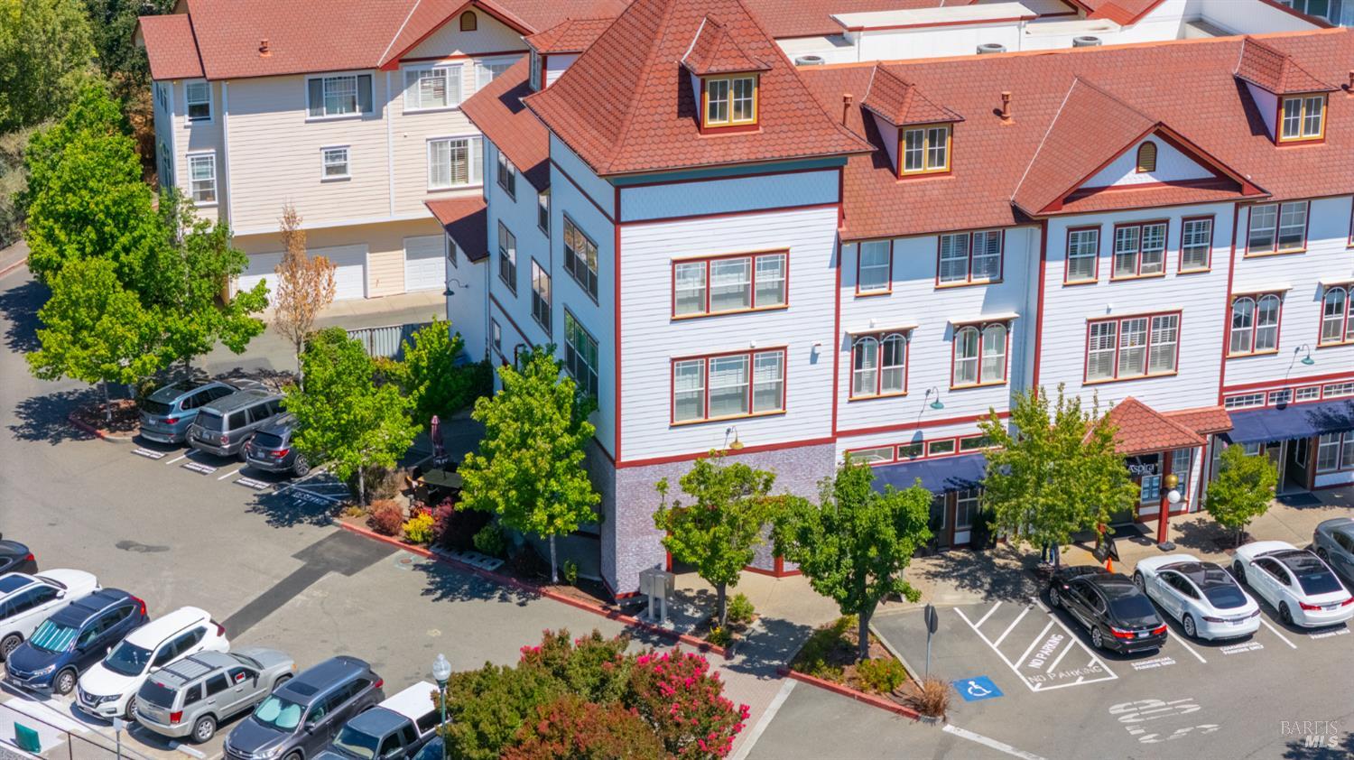 Detail Gallery Image 22 of 41 For 567 David Clayton Ln, Windsor,  CA 95492 - – Beds | – Baths