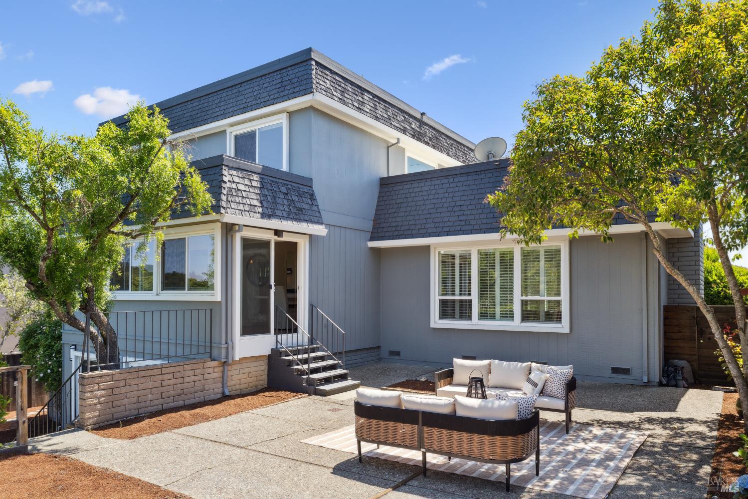 Detail Gallery Image 35 of 40 For 447 Cedar Hill Dr, San Rafael,  CA 94903 - 4 Beds | 3 Baths