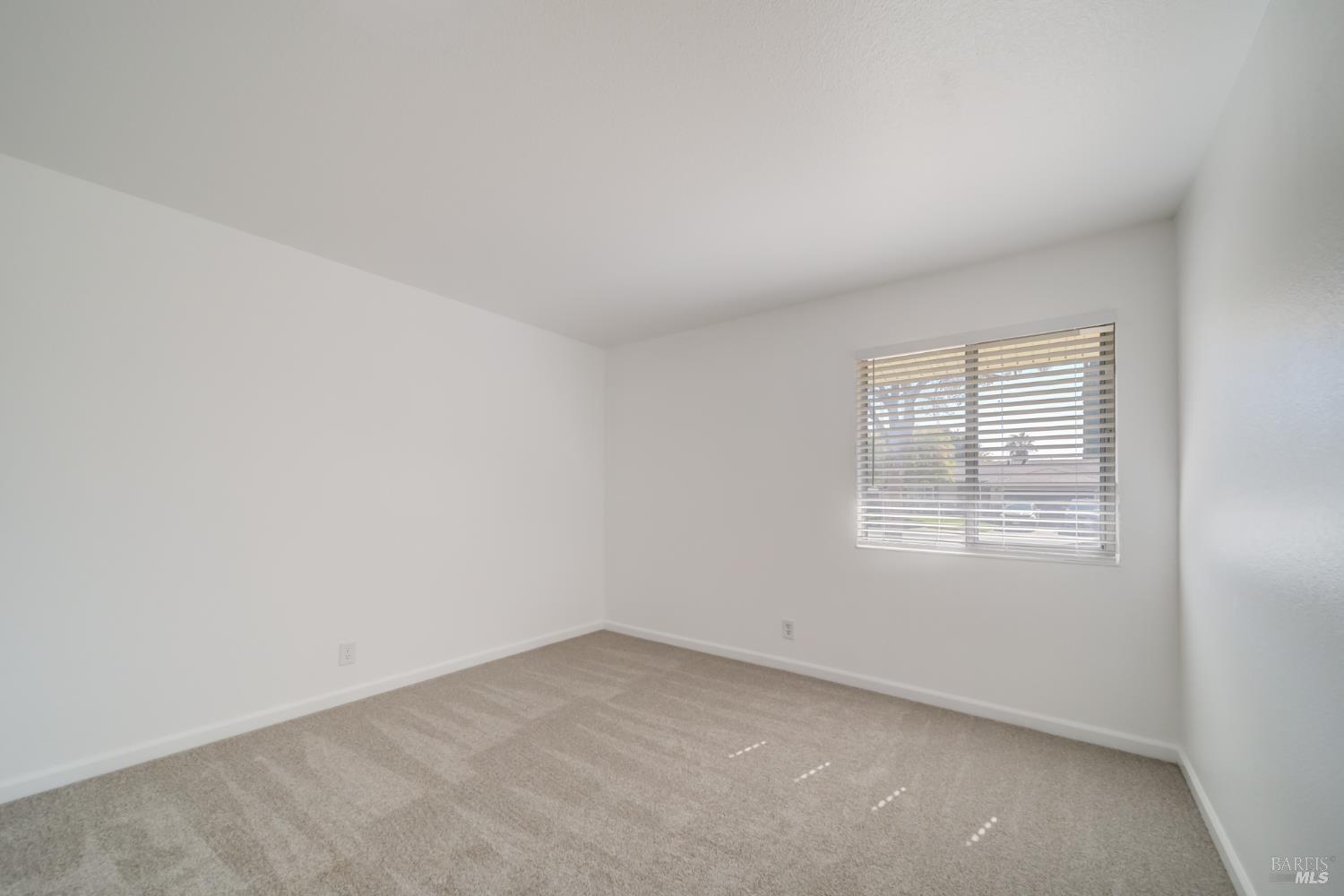 Detail Gallery Image 29 of 66 For 313 Lily St, Fairfield,  CA 94533 - 4 Beds | 2 Baths