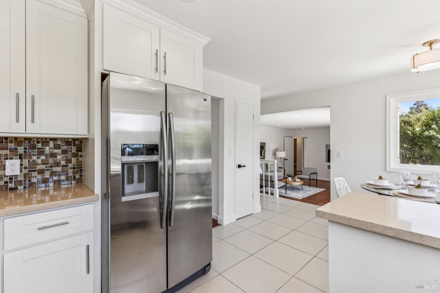 Detail Gallery Image 14 of 30 For 159 Michele Cir, Novato,  CA 94947 - 4 Beds | 3 Baths