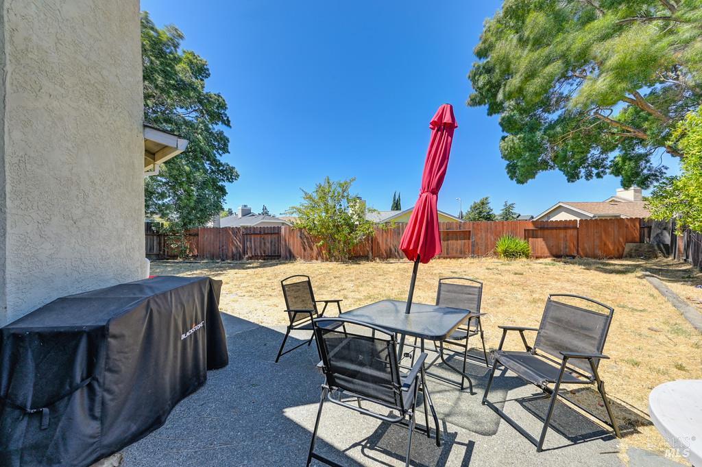 Detail Gallery Image 21 of 25 For 2638 Shasta Ct, Fairfield,  CA 94533 - 5 Beds | 2 Baths