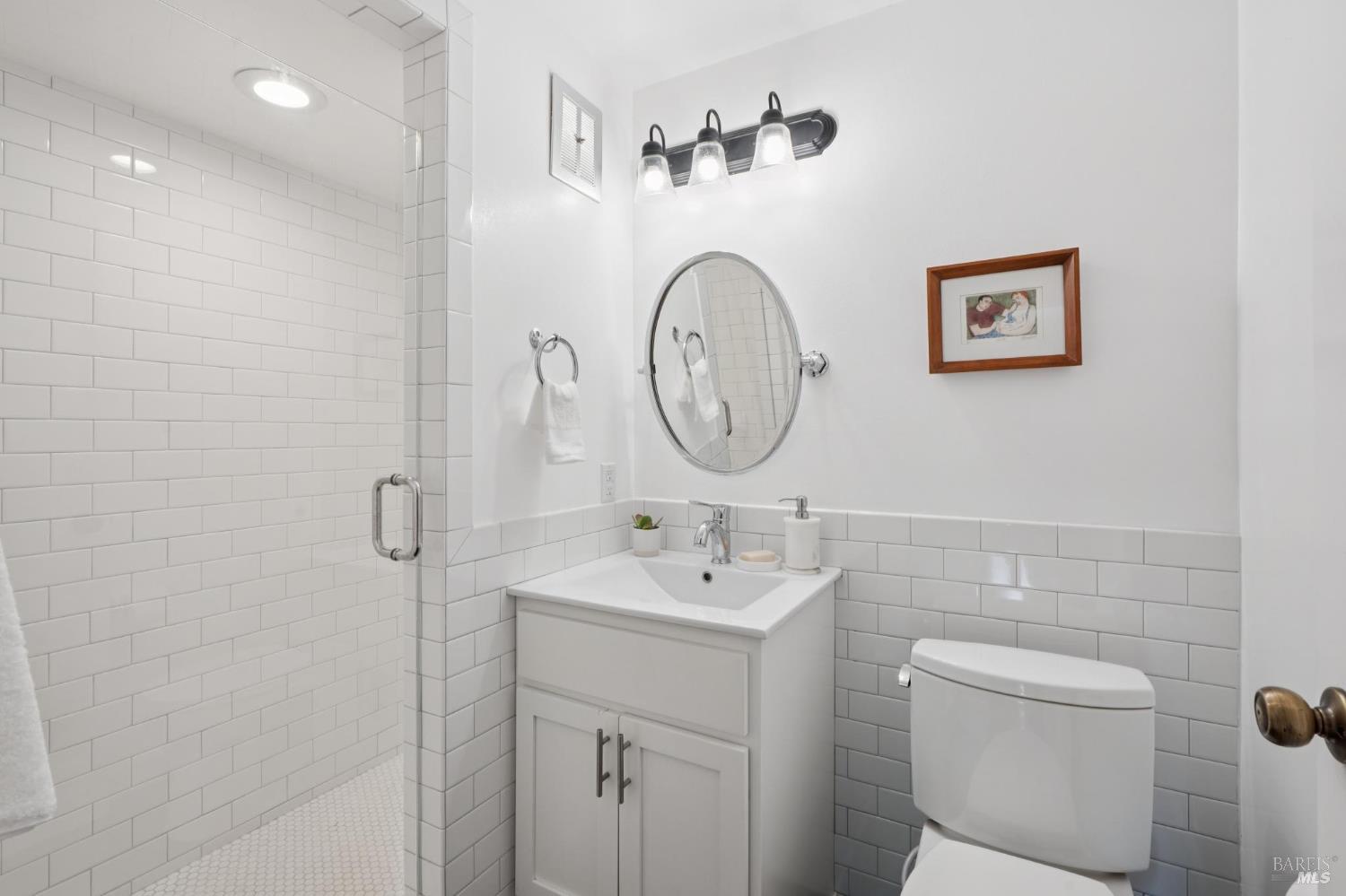 Detail Gallery Image 31 of 57 For 34 Ridge Ave, San Rafael,  CA 94901 - 3 Beds | 3 Baths