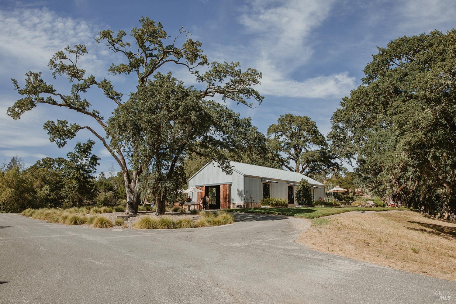 Detail Gallery Image 82 of 83 For 13418 Chalk Hill Rd, Healdsburg,  CA 95448 - 3 Beds | 4/1 Baths