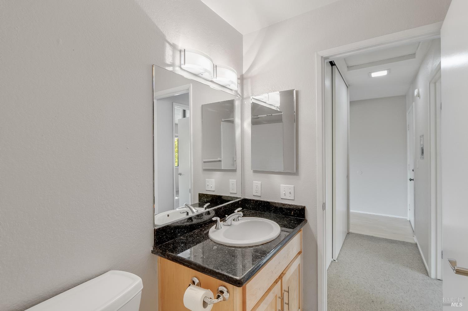 Detail Gallery Image 18 of 36 For 900 Cambridge Dr #104,  Benicia,  CA 94510 - 1 Beds | 1 Baths