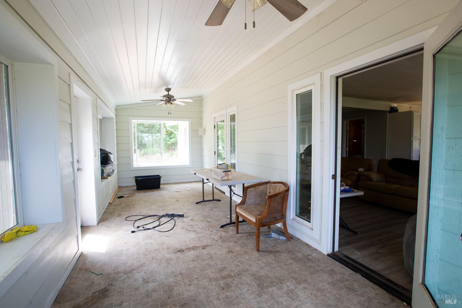 Detail Gallery Image 14 of 28 For 18500 Shafer Ranch Rd, Willits,  CA 95490 - 2 Beds | 1 Baths