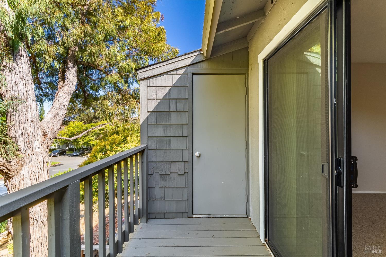 Detail Gallery Image 21 of 36 For 900 Cambridge Dr #104,  Benicia,  CA 94510 - 1 Beds | 1 Baths