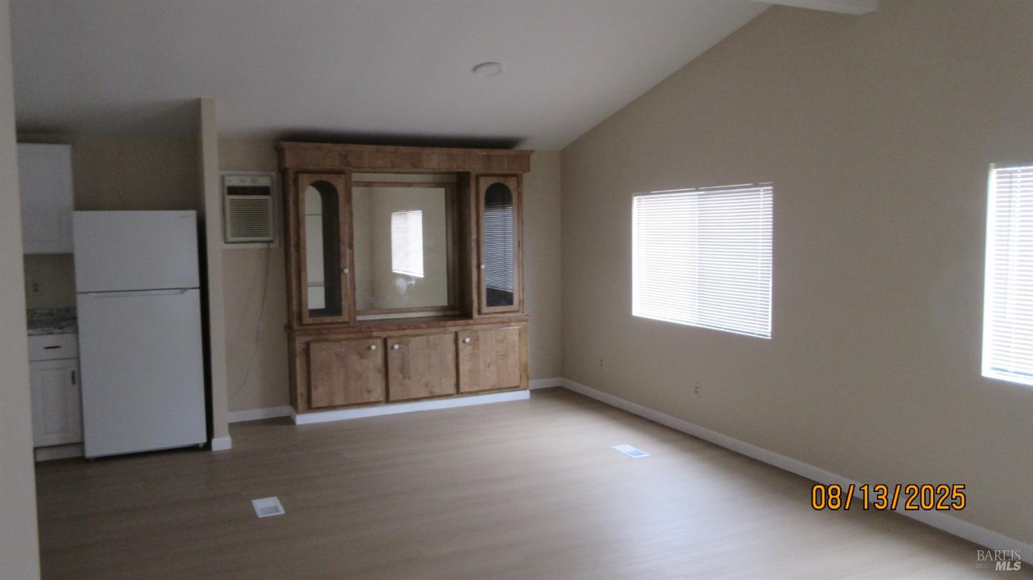 Detail Gallery Image 8 of 16 For 190 Apple Ln, Santa Rosa,  CA 95407 - 2 Beds | 2 Baths