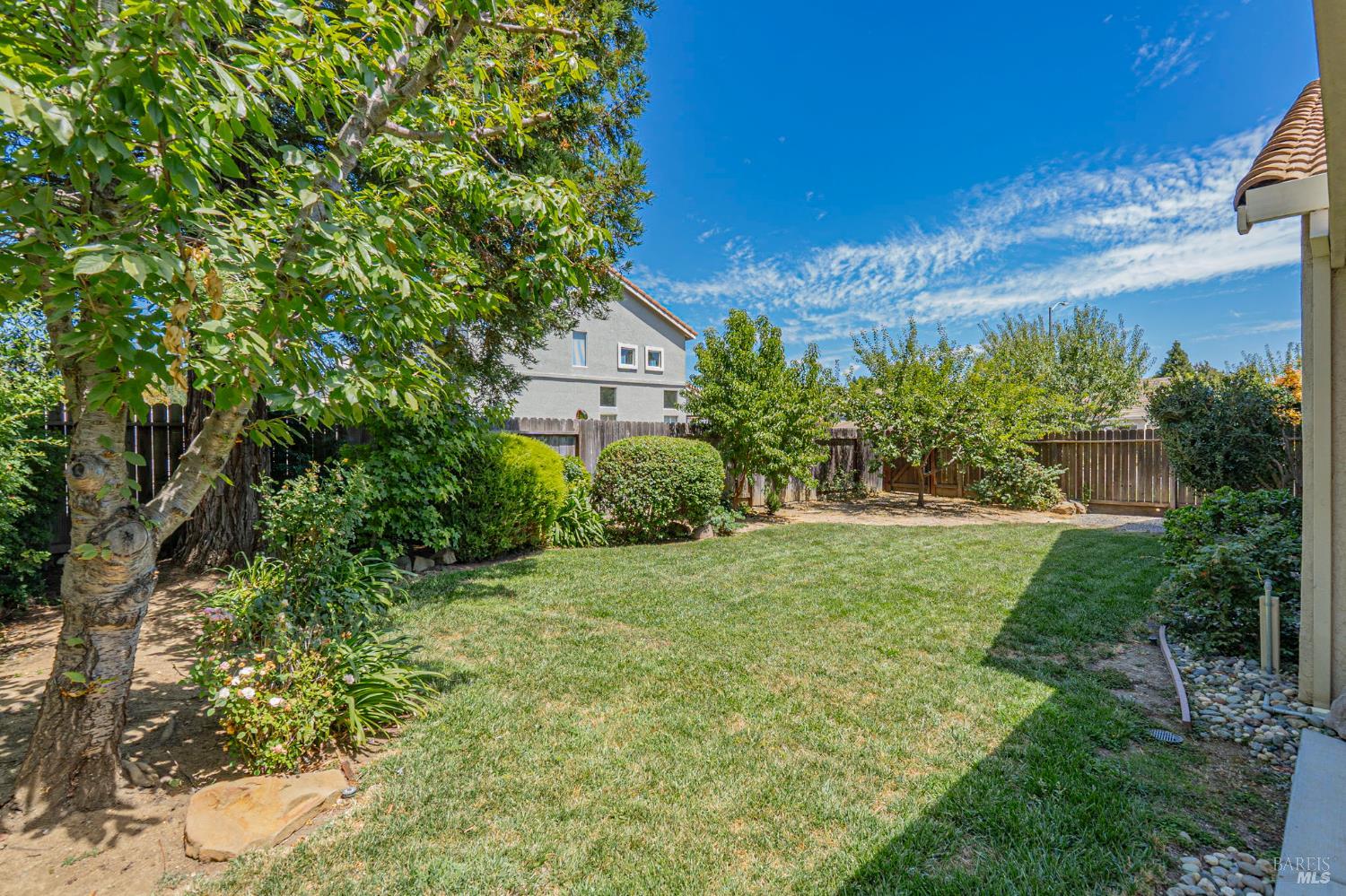 Detail Gallery Image 30 of 33 For 485 Pheasant Run Dr, Dixon,  CA 95620 - 4 Beds | 2 Baths