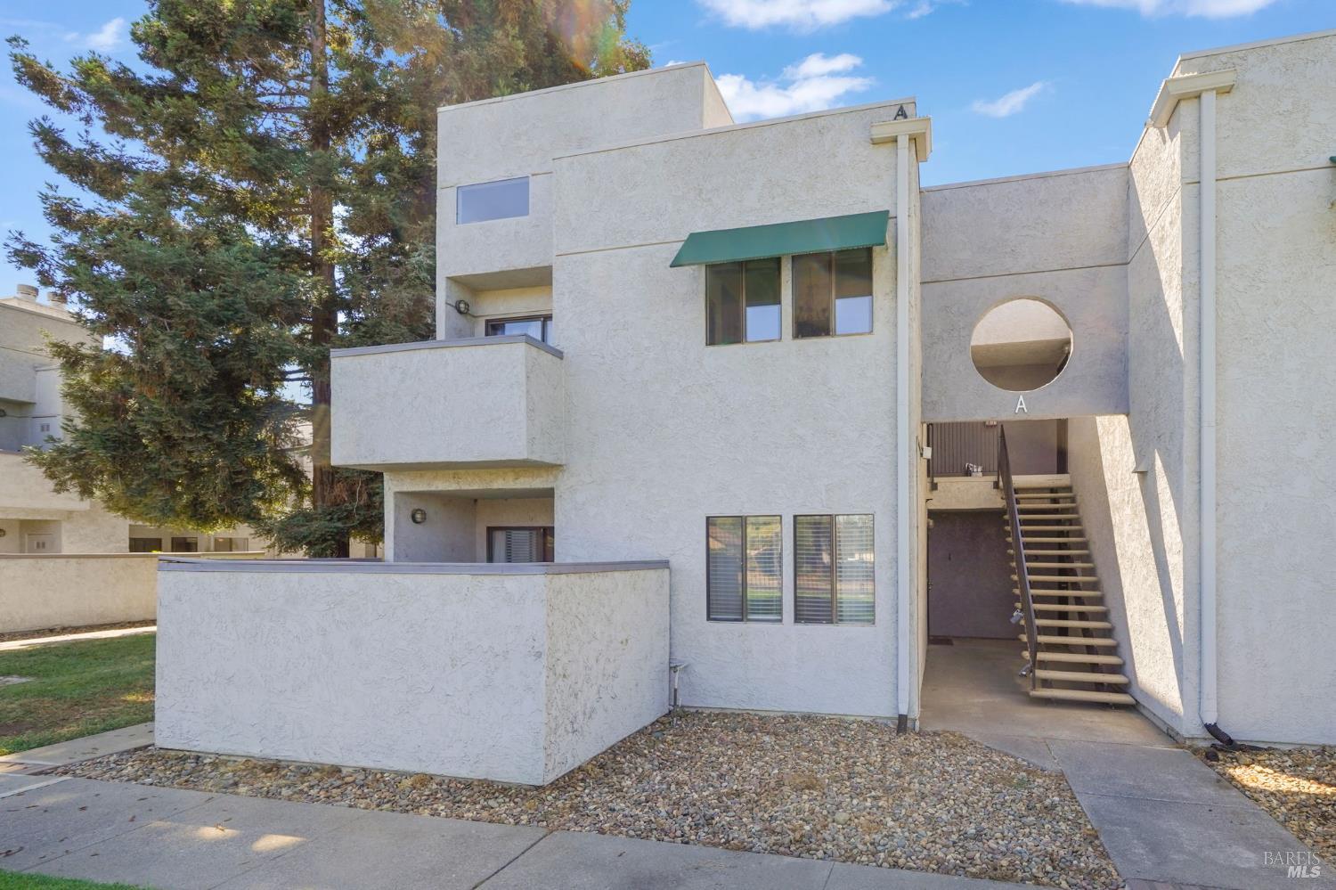 Detail Gallery Image 19 of 19 For 225 Pennsylvania Ave #A1,  Fairfield,  CA 94533 - 3 Beds | 2 Baths