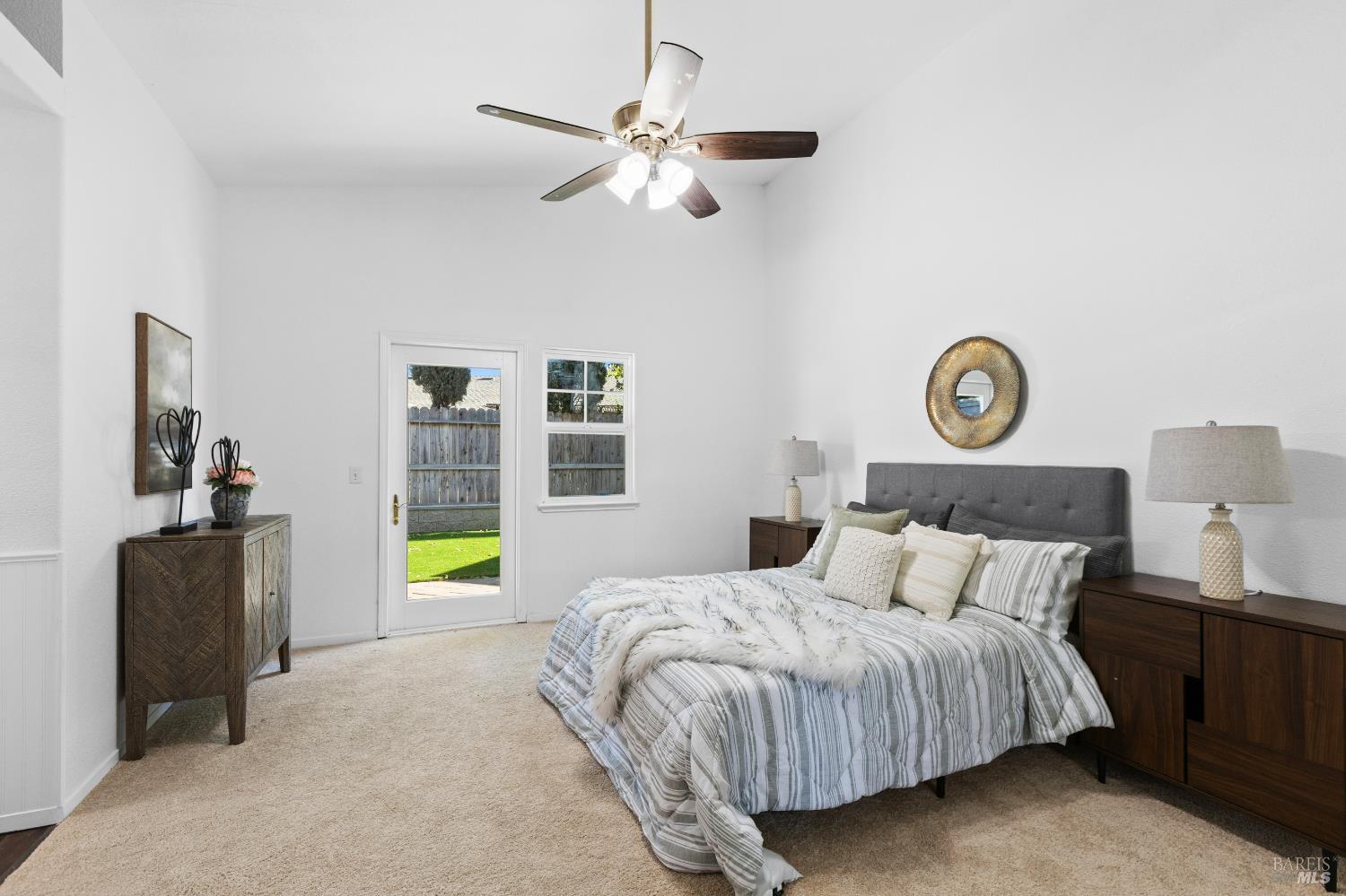 Detail Gallery Image 19 of 42 For 695 Fountain Way, Dixon,  CA 95620 - 4 Beds | 2 Baths