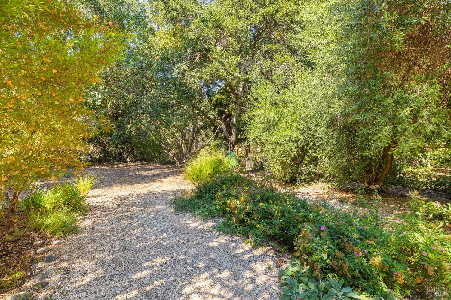 Detail Gallery Image 37 of 56 For 2890 Redwood Rd, Napa,  CA 94558 - 2 Beds | 2 Baths