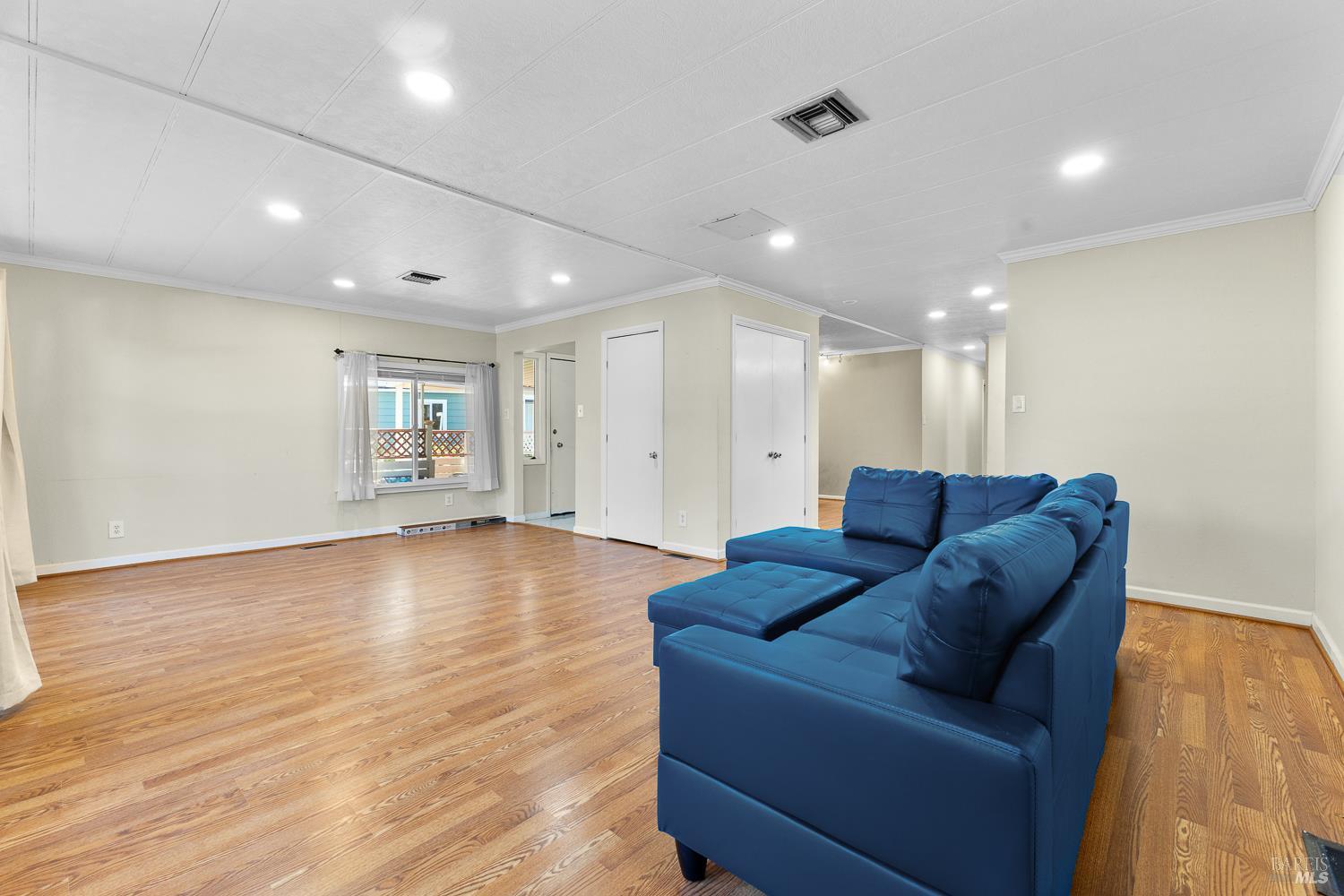 Detail Gallery Image 3 of 26 For 57 Mulberry Ct, Rohnert Park,  CA 94928 - 2 Beds | 2 Baths