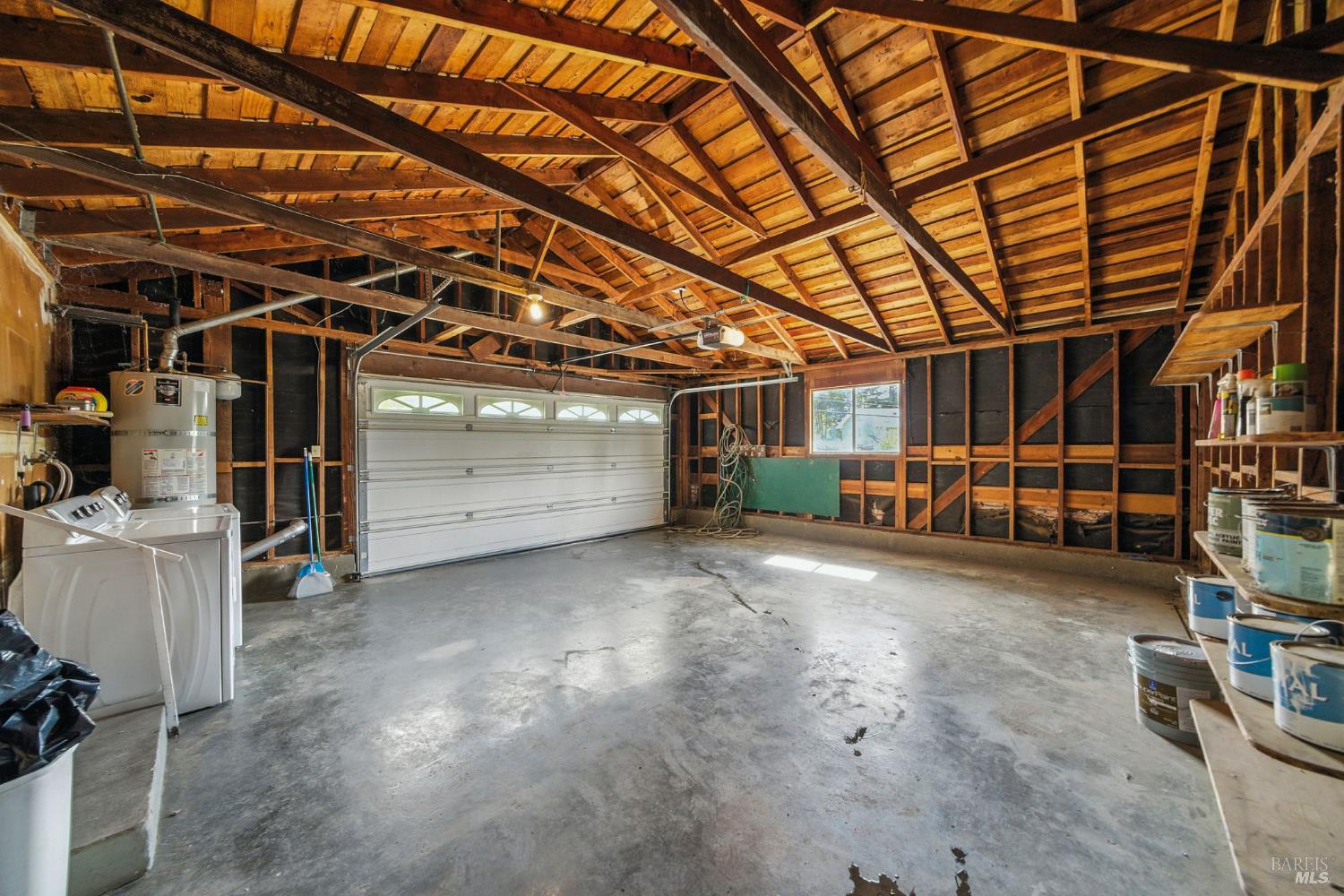 Detail Gallery Image 38 of 51 For 2559 Las Gallinas Ave, San Rafael,  CA 94903 - 5 Beds | 2/1 Baths
