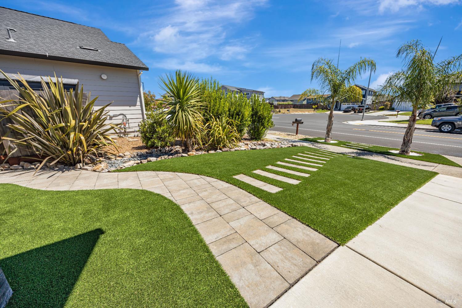 Detail Gallery Image 3 of 60 For 1675 Hopper Ave, Santa Rosa,  CA 95403 - 4 Beds | 3/1 Baths